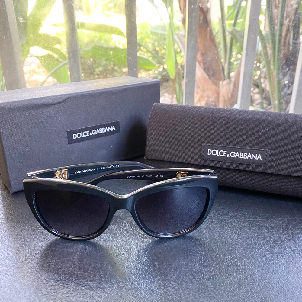 DG Oversized Cateye Sunglasses
